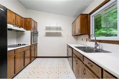 3260 Creek Hollow Drive, Marietta, GA 30062 - Photo 12
