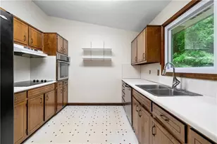 3260 Creek Hollow Dr, Marietta, GA 30062 - Photo 12