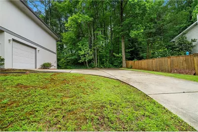 3260 Creek Hollow Drive, Marietta, GA 30062 - Photo 30