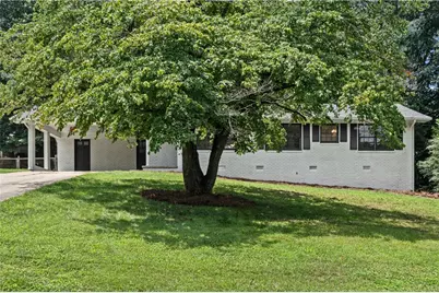 3138 Esther Drive, Gainesville, GA 30504 - Photo 2