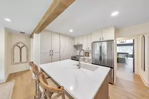 235 Mathews Cir SE, Marietta, GA 30067 - Photo 8