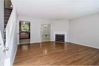 1805 Queen Anne Court, Atlanta, GA 30350 - Photo 4