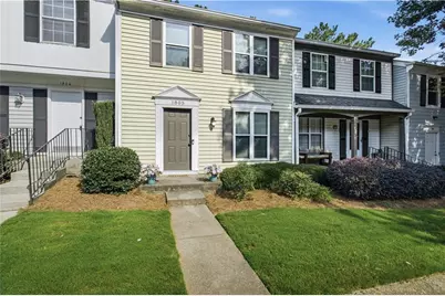 1805 Queen Anne Court, Atlanta, GA 30350 - Photo 2