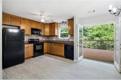 1805 Queen Anne Court, Atlanta, GA 30350 - Photo 6