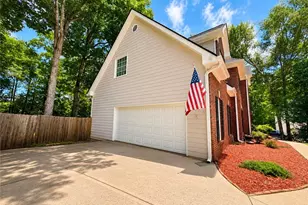 1156 Maple Creek Ridge, Loganville, GA 30052 - Photo 4