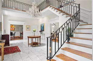 135 Lameloise Ln, Atlanta, GA 30327 - Photo 8