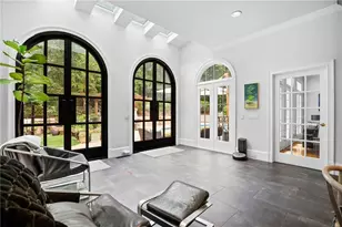 135 Lameloise Ln, Atlanta, GA 30327 - Photo 24