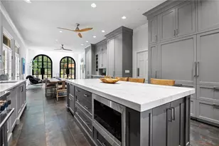 135 Lameloise Ln, Atlanta, GA 30327 - Photo 22