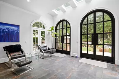 135 Lameloise Lane, Atlanta, GA 30327 - Photo 24