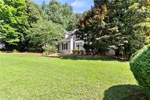 977 Marbury Ct SW, Marietta, GA 30064 - Photo 2