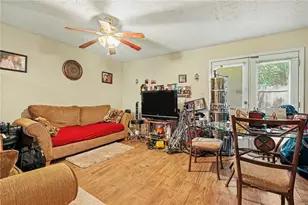 1674 Hunting Creek Dr, Conyers, GA 30013 - Photo 2