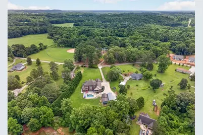 4728 E Reed Road, Gainesville, GA 30507 - Photo 4