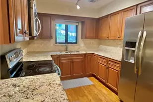 1148 Riverbend Club Dr SE, Atlanta, GA 30339 - Photo 8