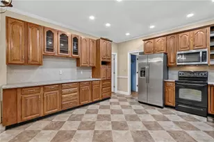 708 Robert Way, Powder Springs, GA 30127 - Photo 18