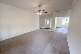 3322 Henderson View Ct, Loganville, GA 30052 - Photo 10