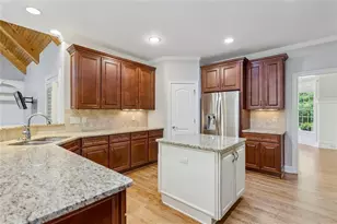 834 Waterford Estates Manor, Canton, GA 30115 - Photo 16
