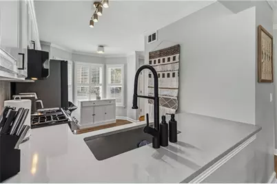 902 Defoors Landing NW, Atlanta, GA 30318 - Photo 18
