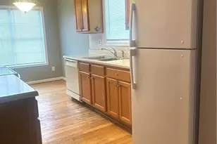 7566 Larchwood Ln, Riverdale, GA 30274 - Photo 2
