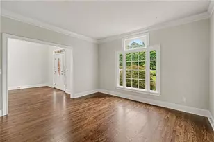 810 Deep Lake Dr NW, Kennesaw, GA 30144 - Photo 4