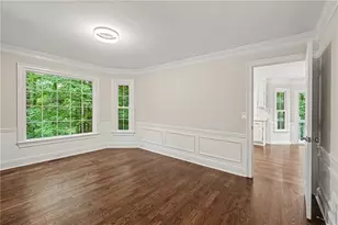 810 Deep Lake Dr NW, Kennesaw, GA 30144 - Photo 6