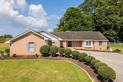 210 Wildwood Drive, Cartersville, GA 30120 - Photo 4