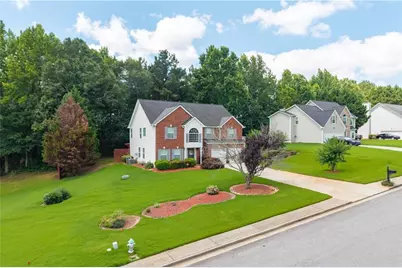 1835 Winding Crossing Trail, Fairburn, GA 30213 - Photo 2