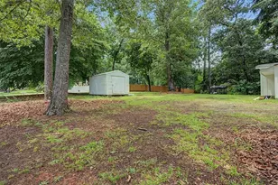 2760 New MacLand Rd, Powder Springs, GA 30127 - Photo 34