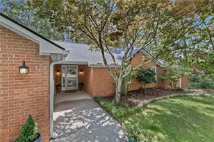 2665 Shadow Pine Dr, Roswell, GA 30076 - Photo 2