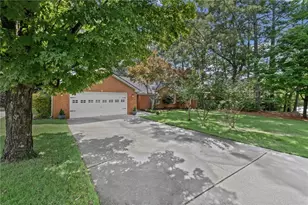 2665 Shadow Pine Dr, Roswell, GA 30076 - Photo 32