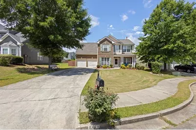 8405 Somerton Circle, Douglasville, GA 30134 - Photo 2