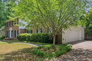 8601 N Shore Dr N, Jonesboro, GA 30236 - Photo 4