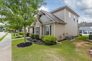 4009 Glendianne Wy, Powder Springs, GA 30127 - Photo 2