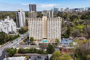 2479 Peachtree Rd NE, Atlanta, GA 30305 - Photo 2