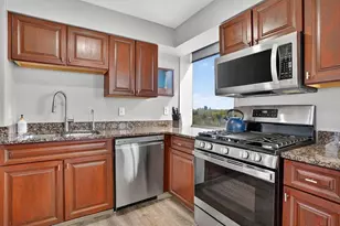 2479 Peachtree Rd NE, Atlanta, GA 30305 - Photo 4