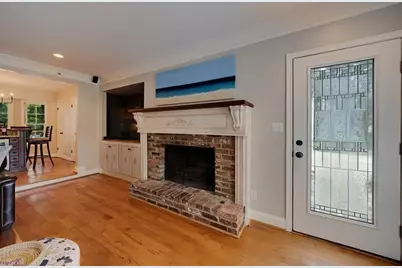 4002 Edgewood Court, Marietta, GA 30068 - Photo 12