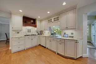 4002 Edgewood Ct, Marietta, GA 30068 - Photo 24