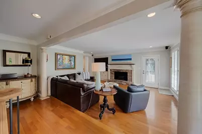 4002 Edgewood Court, Marietta, GA 30068 - Photo 10