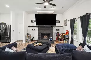 75 Contour Dr, Stockbridge, GA 30281 - Photo 10