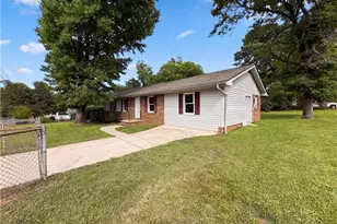 5552 Pine St, Lula, GA 30554 - Photo 4