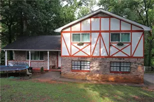 4194 Indian Manor Dr, Stone Mountain, GA 30083 - Photo 1