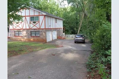 4194 Indian Manor Drive, Stone Mountain, GA 30083 - Photo 2