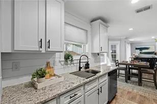 2190 Dresden Green NW, Kennesaw, GA 30144 - Photo 18