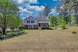 605 Dakota St, Bethlehem, GA 30620 - Photo 2