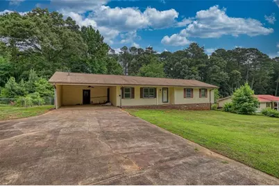 755 Navajo Trail, Covington, GA 30016 - Photo 2