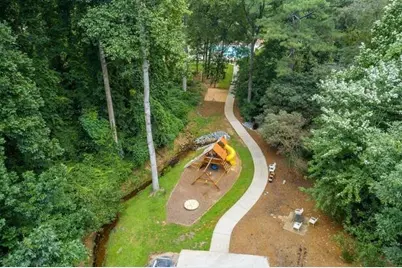 4411 Kings Way NE, Marietta, GA 30067 - Photo 42