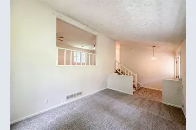 6486 Lynndale Lane, Morrow, GA 30260 - Photo 10
