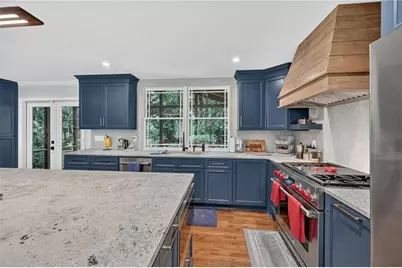 4100 Shawnee Lane NE, Brookhaven, GA 30319 - Photo 8