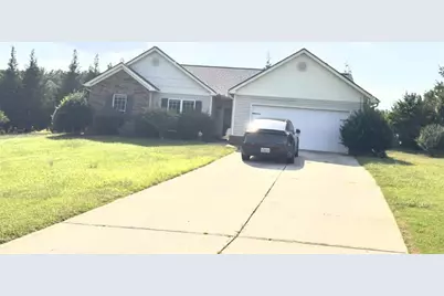 211 Lucas Way, Statham, GA 30666 - Photo 2