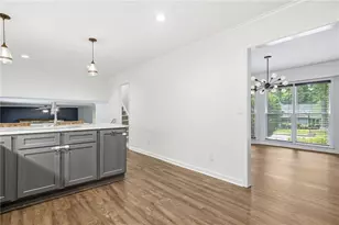 1170 Trailmore Dr, Roswell, GA 30076 - Photo 8