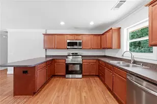2269 Lakewood Dr NW, Kennesaw, GA 30152 - Photo 10